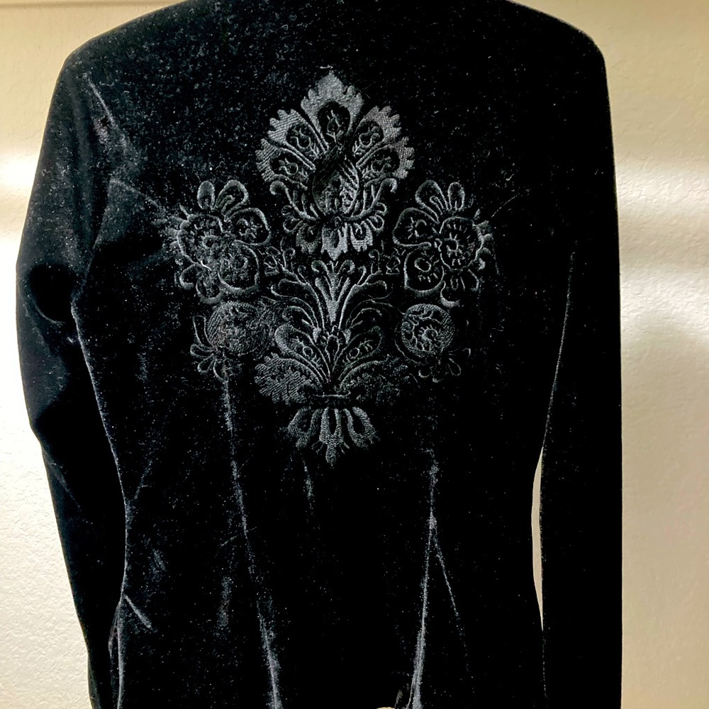 Black, shiny velvet jacket with embroidered design on the back. Sz.small lined